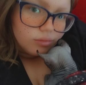 Meet your Posher, Camille